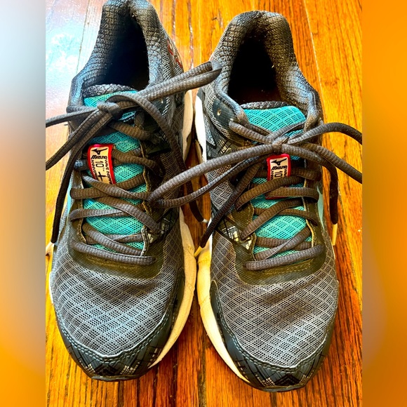 Mizuno Wave Inspire 10 running shoes SZ-6.5 Stabilipod - Picture 2 of 6